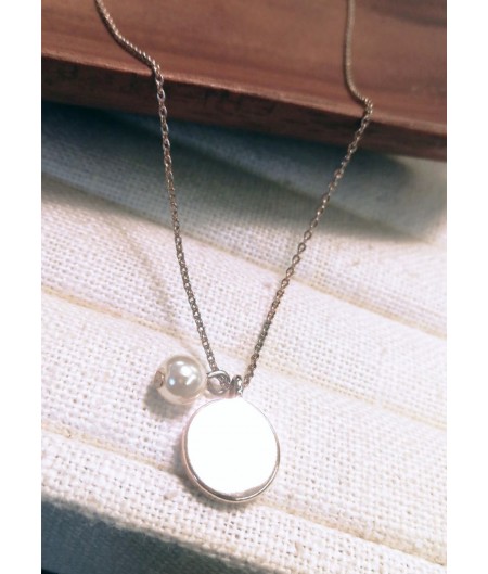 Circle Pearl Pendant