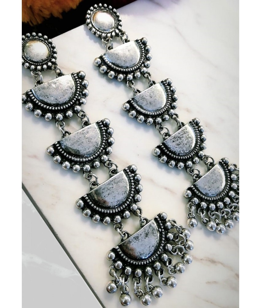 Cleopatra Tassel Drops