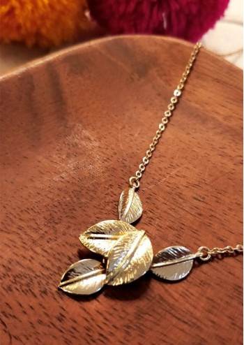 Gold Leaf Neckless