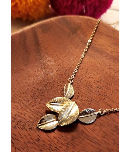 Gold Leaf Neckless