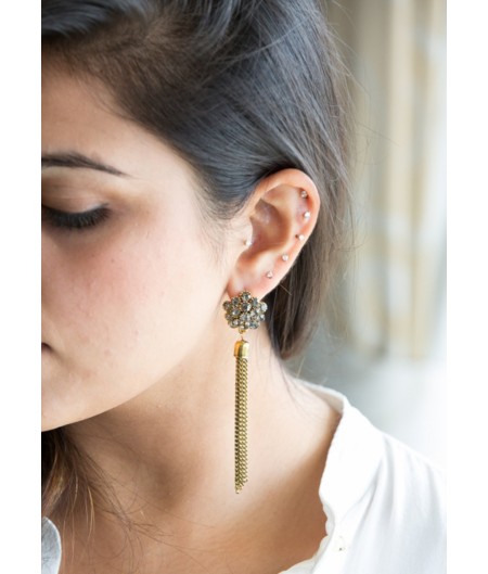 Golden Tassel Drop