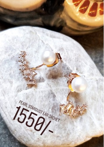 Pearl Stradust Ear Jacket