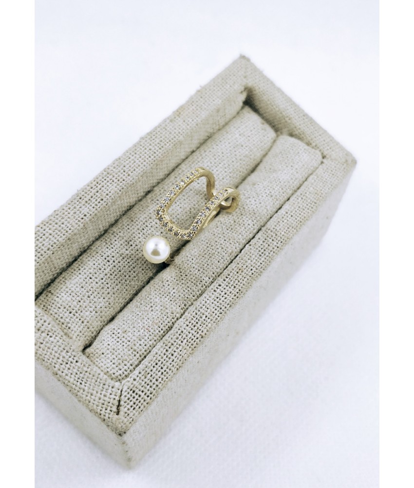 Pearl Stud Cuff Ring
