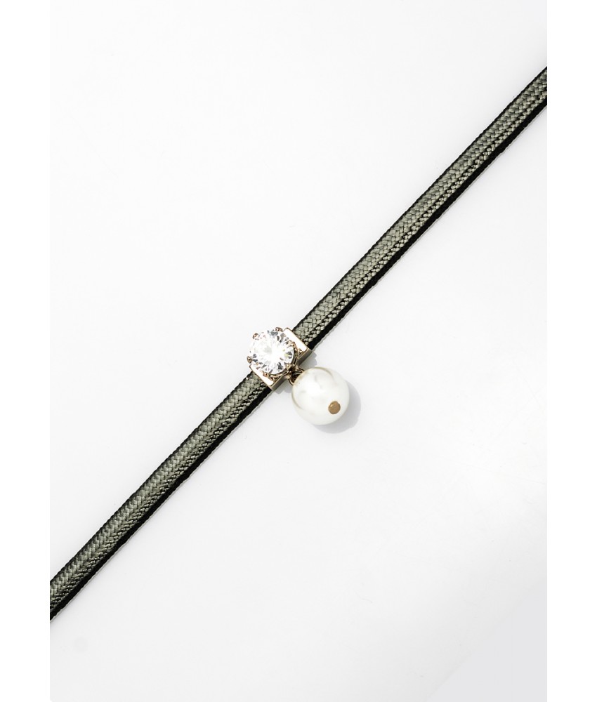 Solitaire Pearl Choker