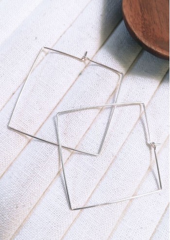 Square Thin Hoop