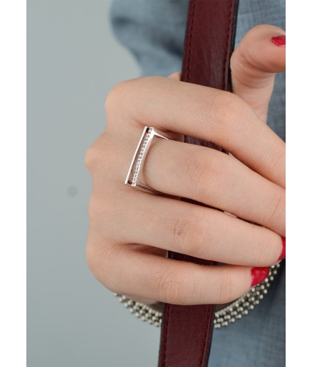 Studded Pearl Line