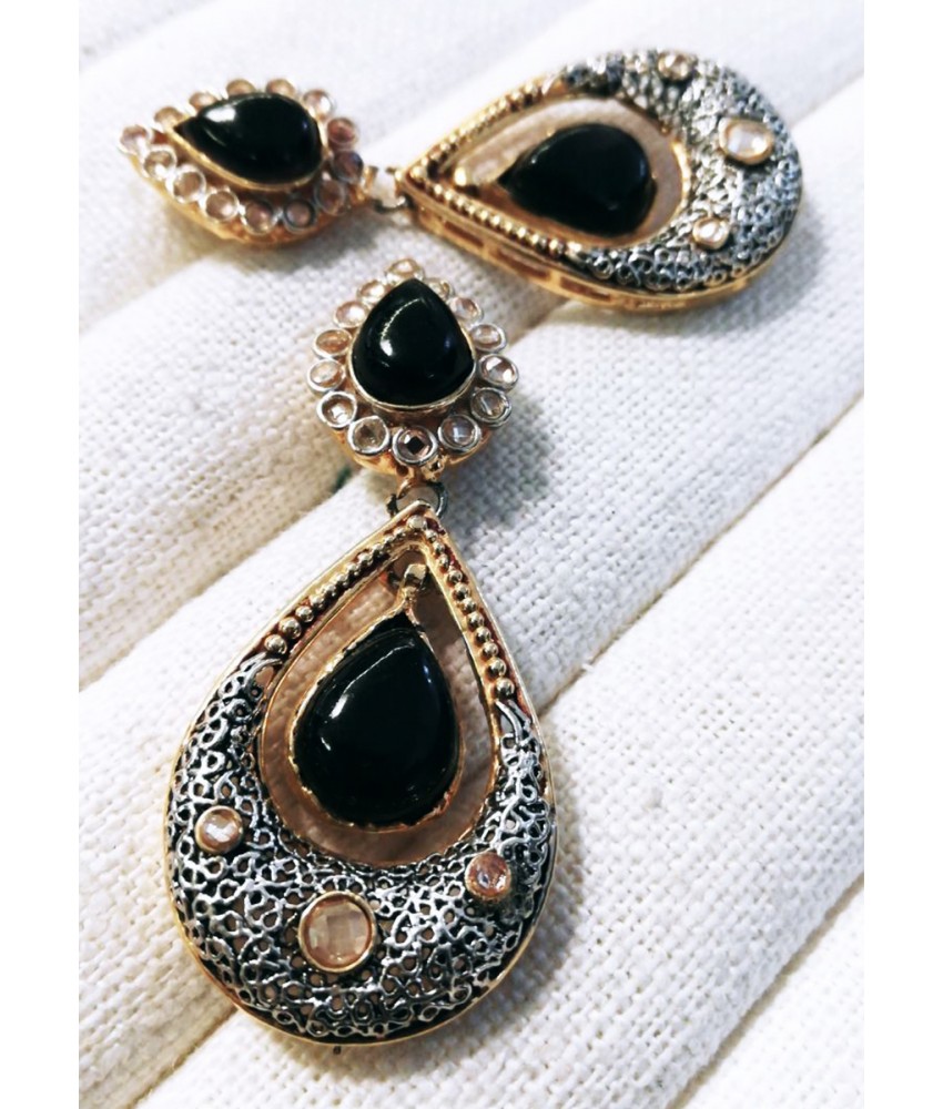 Turkish Black Droplet